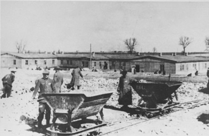 Майданек - немецкий лагерь смерти на территории Польши (18 фото)