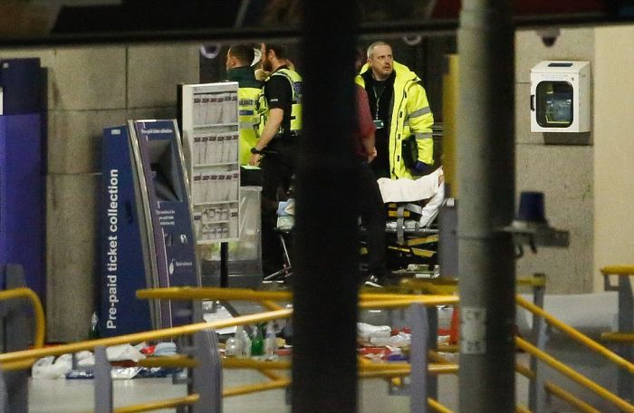 Теракт в Манчестере на концерте певицы Арианы Гранде