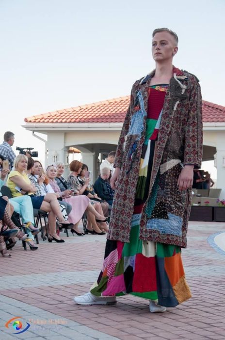 Самые необычные наряды модного показа Berdyansk fashion day (16 фото)