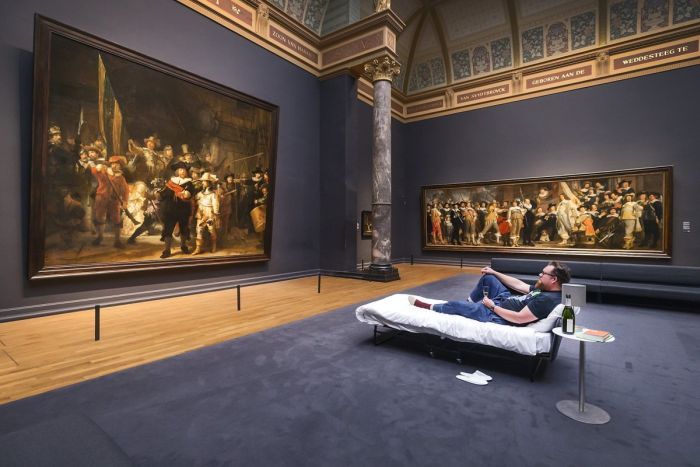 10-миллионный посетитель выставки переночевал в музее Рейксмюсеум в Амстердаме (4 фото)
