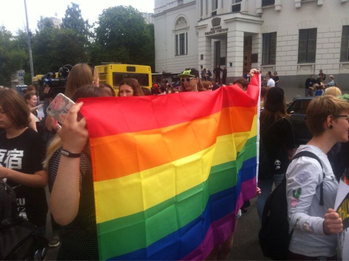 В Киеве прошел «Марш равенства» представителей ЛГБТ (18 фото + 2 видео)