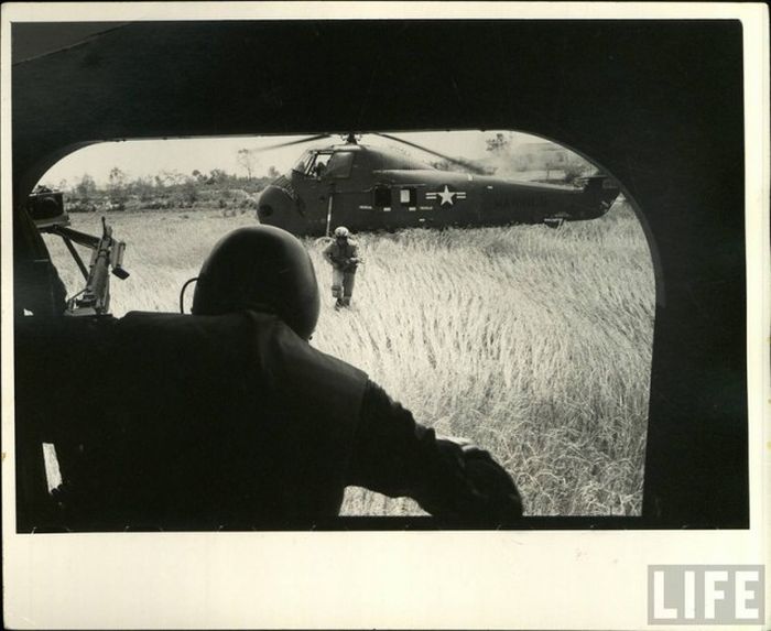 Редкие фото Вьетнамской войны Ларри Барроуза (15 фото)