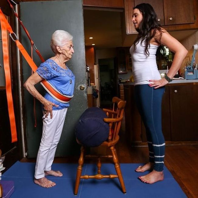 Как йога помогла 85-летней пенсионерке (4 фото)