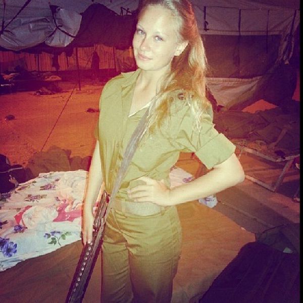 Девушки из армии Израиля (52 фото)