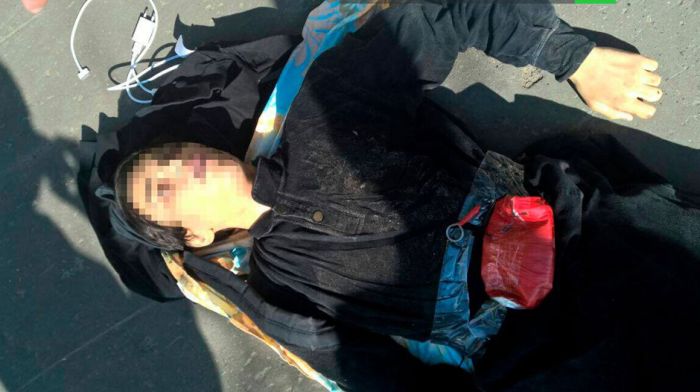 Житель Сургута, напавший на прохожих с ножом, был убит на месте (5 фото + 2 видео)