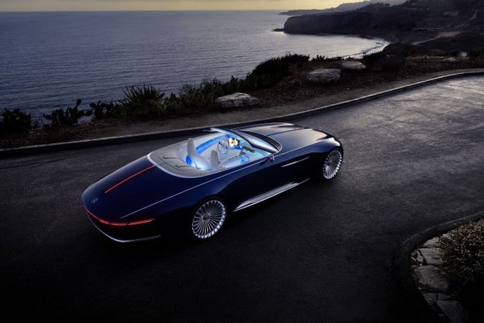 Daimler представил концептуальный кабриолет Vision Mercedes-Maybach 6 (15 фото)