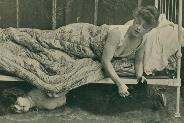 Вот как выглядели откровенные снимки в начале XX века (11 фото)