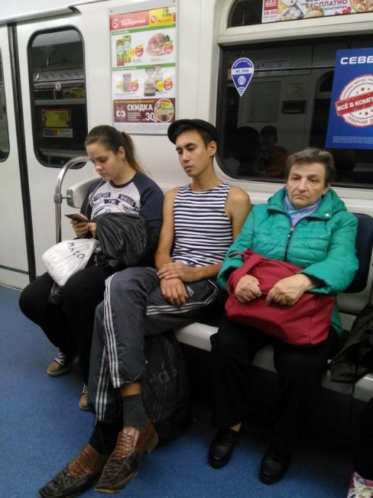Модники российского метро (30 фото)