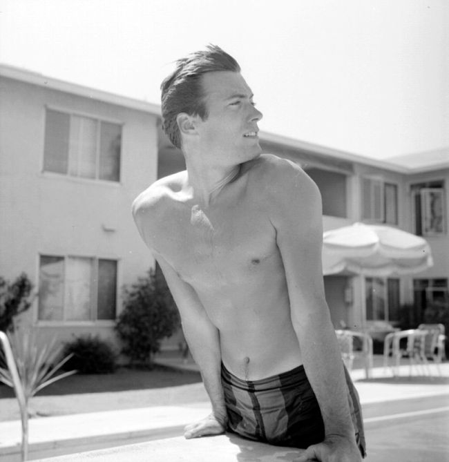 26-летний Клинт Иствуд в 1956 году (12 фото)