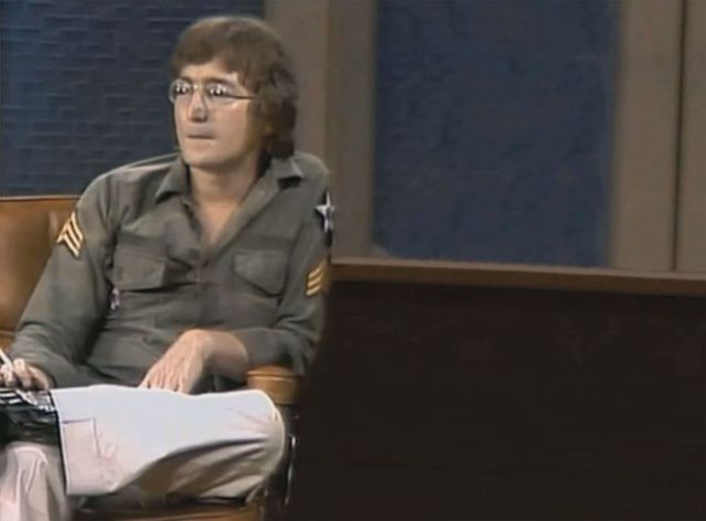 Как погибший в 1980 году Джон Леннон снялся в фильме «Форрест Гамп» 1994 год (6 фото)