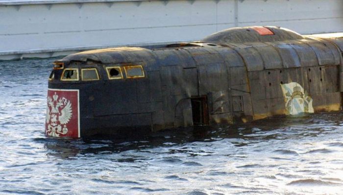 Водолаз рассказал о погружениях к подводной лодке «Курск» (27 фото)