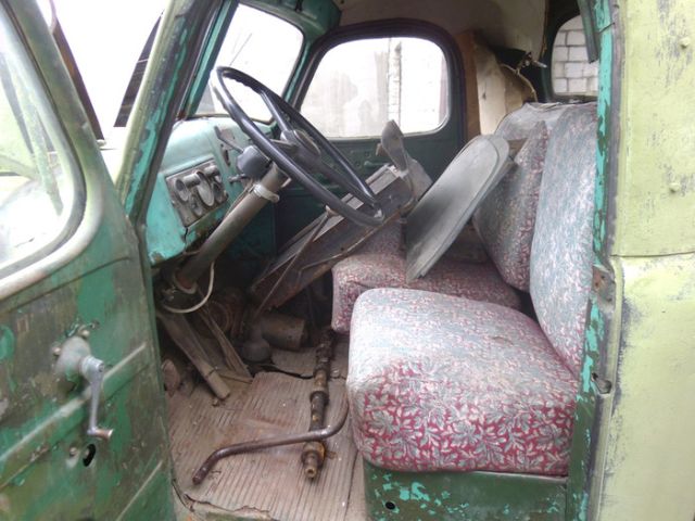 Вторая жизнь советского грузовика ЗиЛ-164 (22 фото)