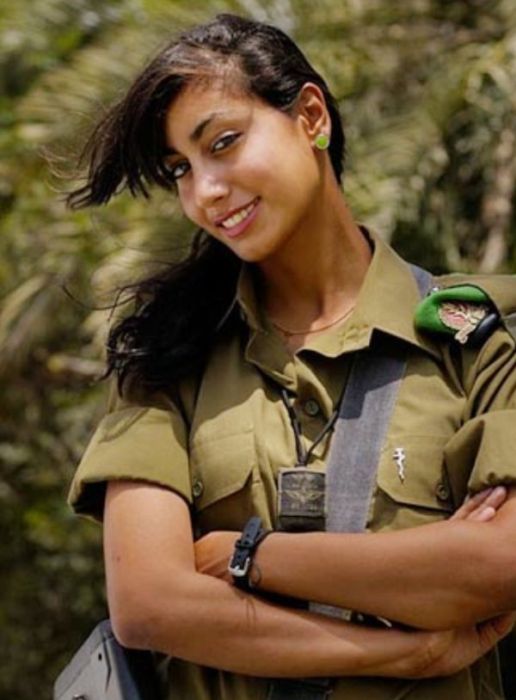 Прекрасные военнослужащие армии Израиля (37 фото)