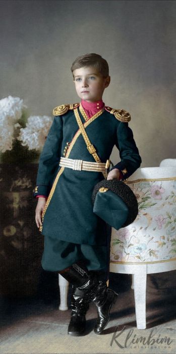 Колоризированные фото Ольги Ширниной (24 фото) Колоризированные фото Ольги Ширниной (24 фото)