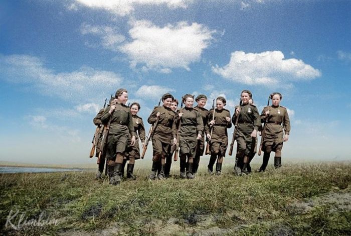 Колоризированные фото Ольги Ширниной (24 фото) Колоризированные фото Ольги Ширниной (24 фото)