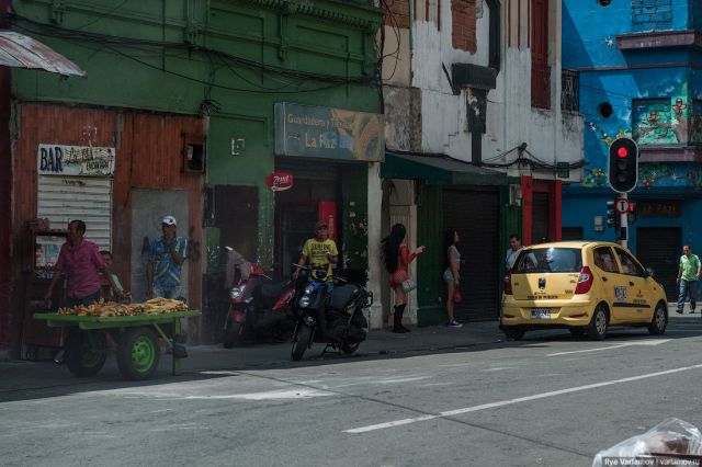 Уличные проститутки кубинского города Медельин (22 фото) » Невседома