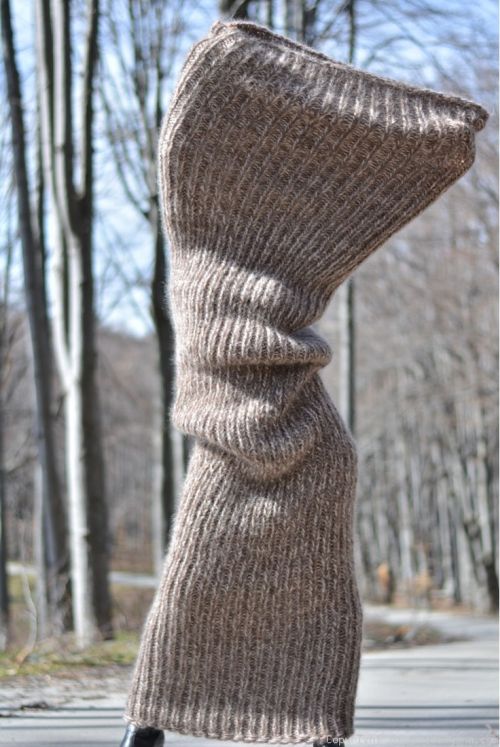 Зимний свитер для настоящих интровертов (3 фото)