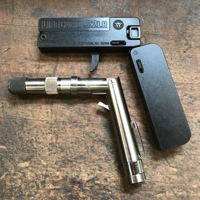 Карманный пистолет для самообороны LifeCard (9 фото)