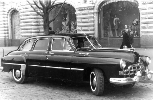Фотоотчет о реставрации ЗИМ (ГАЗ-12) 1954 года выпуска (54 фото)
