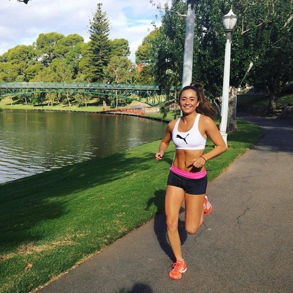 Восхитительная австралийская бегунья Клара Смит (26 фото)