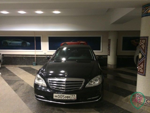 Коллекция автомобилей министра образования Дагестана (8 фото)