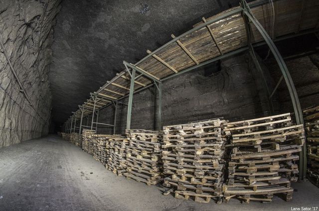Глубина тайн России: забытое хранилище зерновых культур (100 фото)