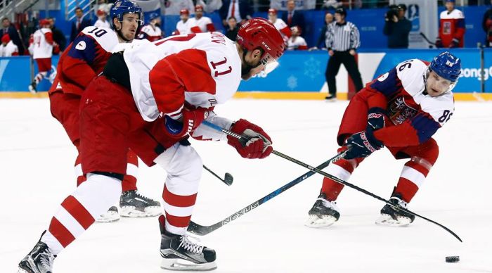 Сборная России по хоккею вышла в финал Олимпийских игр, одержав историческую победу