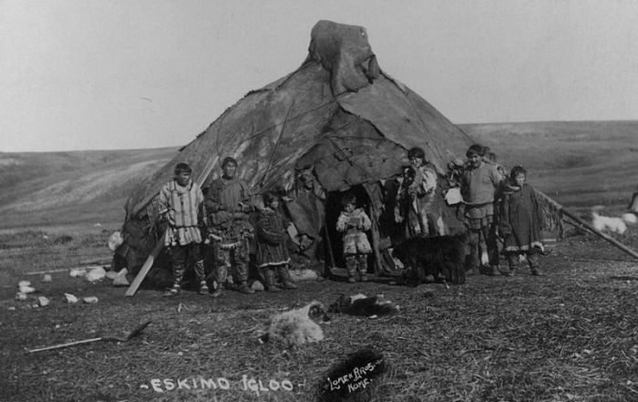 Фотоотчет из 1900-х гг. - эскимосы Аляски (35 фото)