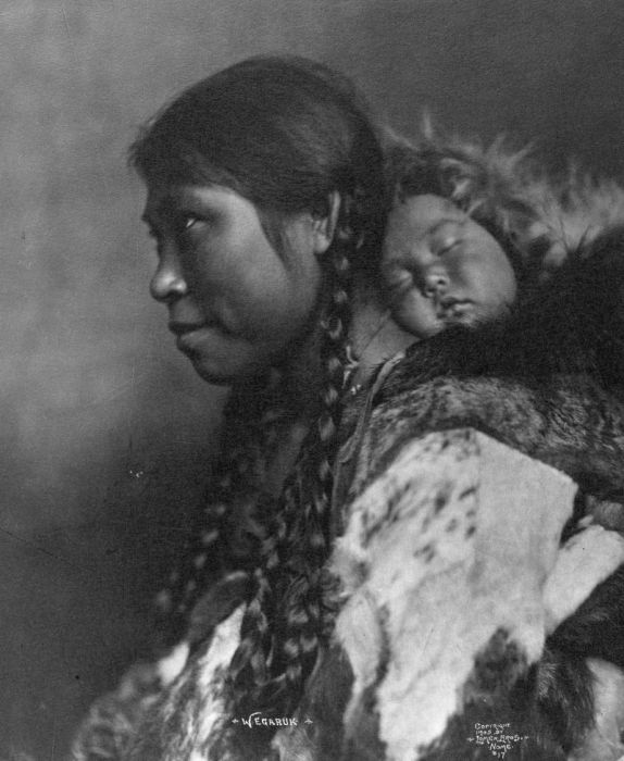 Фотоотчет из 1900-х гг. - эскимосы Аляски (35 фото)