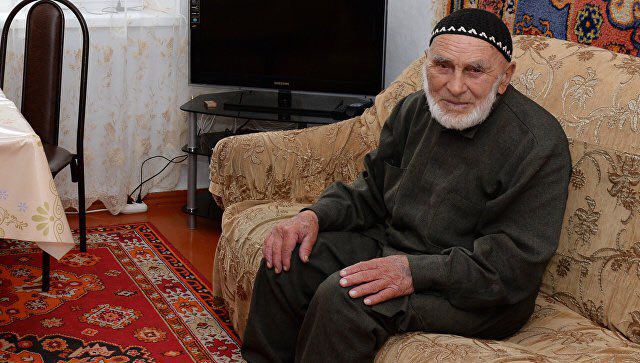 Аппаз Илиев из Ингушетии оказался на 10 лет старше самого старого жителя планеты Масадзо Нонаки (2 фото)