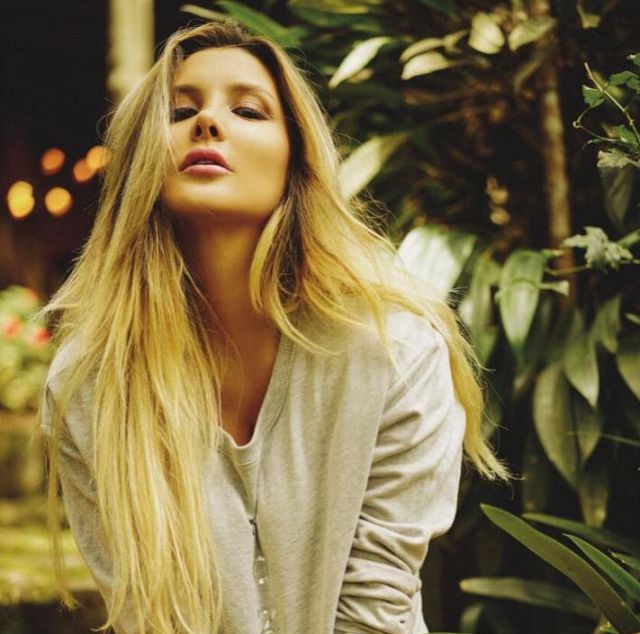 Каролина Рамирес - самая желанная девушка Instagram по версии Playboy (20 фото)