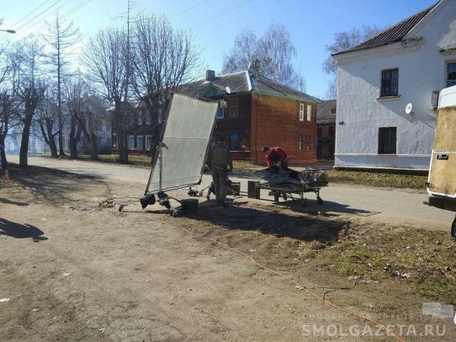 В Смоленске военную разруху можно снимать прямо на реальных улицах города (10 фото)