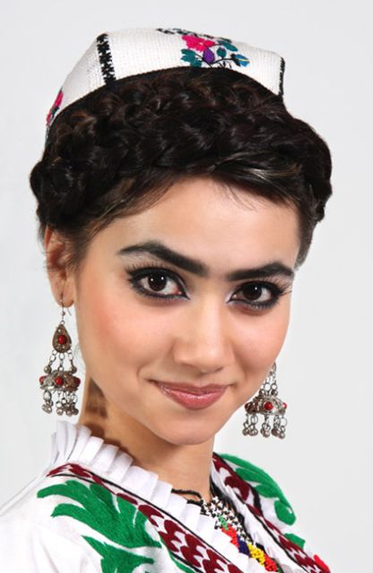 Самые красивые девушки Таджикистана: топ-модели Средней Азии