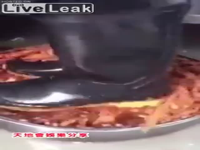 Как готовят еду в китайских ресторанах