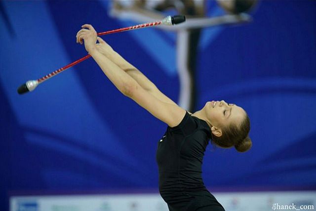 Мария Сергеева - новое громкое имя в художественной гимнастке (17 фото)