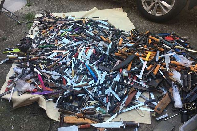 Незарегистрированное оружие, собранное полицией по амнистии (10 фото)