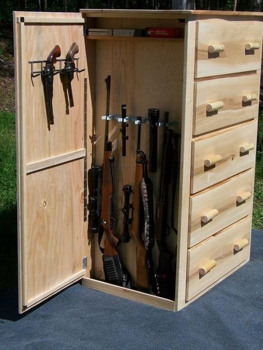 Креативная мебель для хранения оружия (30 фото)