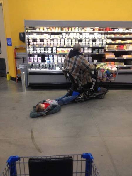 Дети, которые не любят ходить по магазинам (25 фото)