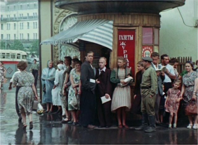 Советские люди: цветная кинохроника 1956 года (36 фото)