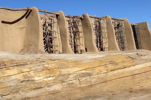 Ветряные мельницы, которые служат уже на протяжении 1000 лет (7 фото)