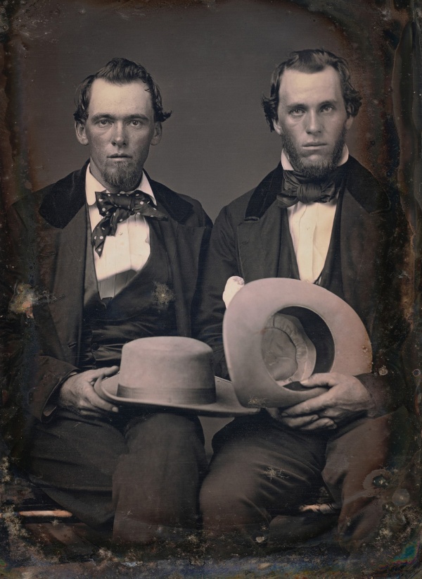 Портреты золотоискателей, прибывших в Калифорнию в 1850-х годах (14 фото)