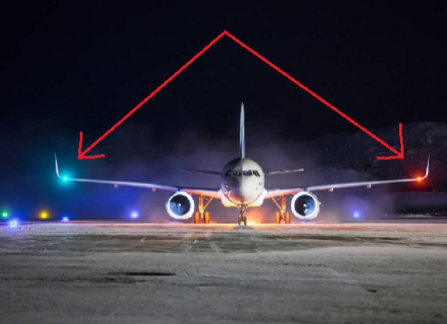 Зачем самолеты оснащают красными и зелеными огнями на крыльях (8 фото)