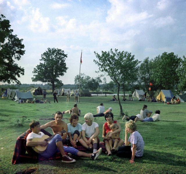 Атмосфера 70-х годов прошлого века (24 фото)