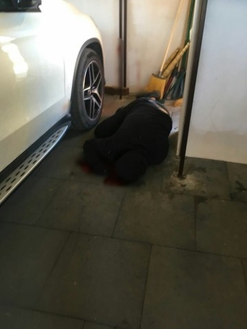Грабители напали на дом коммерсанта Евгения Деданина и получили смертельные ранения (4 фото)
