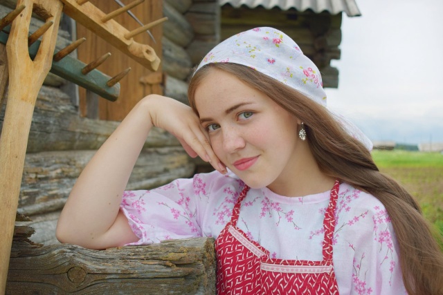 Достойный ответ жителей деревни Чикинская на фотосессию журнала Vogue (16 фото)