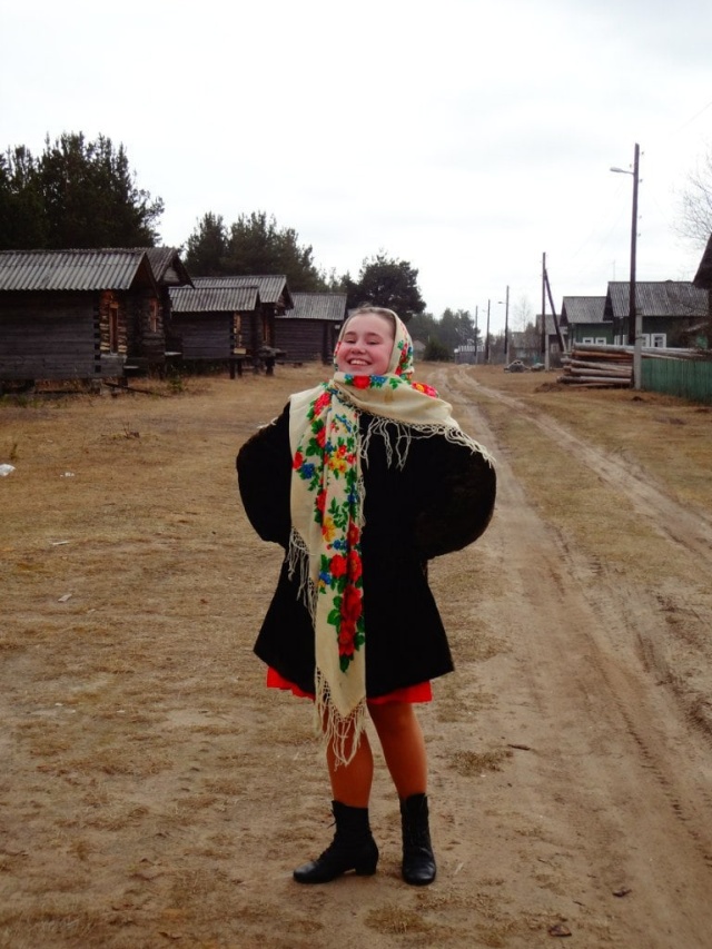 Достойный ответ жителей деревни Чикинская на фотосессию журнала Vogue (16 фото)