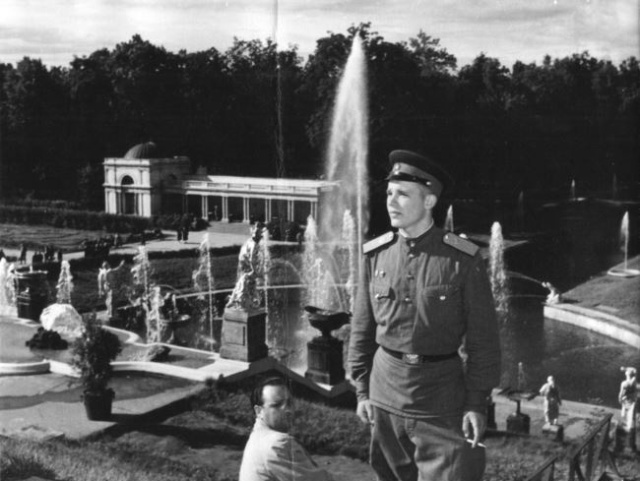 История французского шпиона Жульена Галеотти, который годами делал снимки СССР (35 фото)