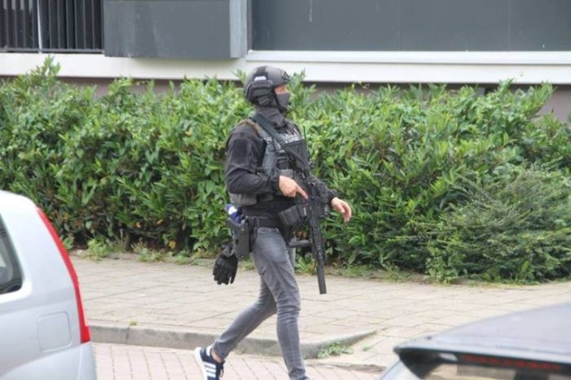 Модные сотрудники голландского спецподразделения DSI (12 фото)