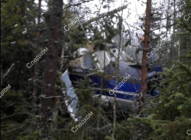 Жесткая посадка Ан-2 в лесу Архангельской области (7 фото)