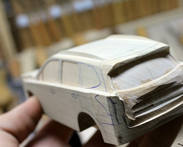 Деревянная модель кроссовера Subaru своими руками (20 фото)